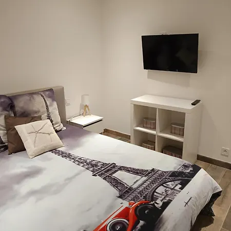 Loue 2 Individuellemet Chez L Homestay szállás *